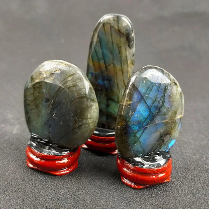 Natural Raw Crystal Stones with Display Base – Rough Healing Crystals for Meditation, Energy Balancing & Home Décor