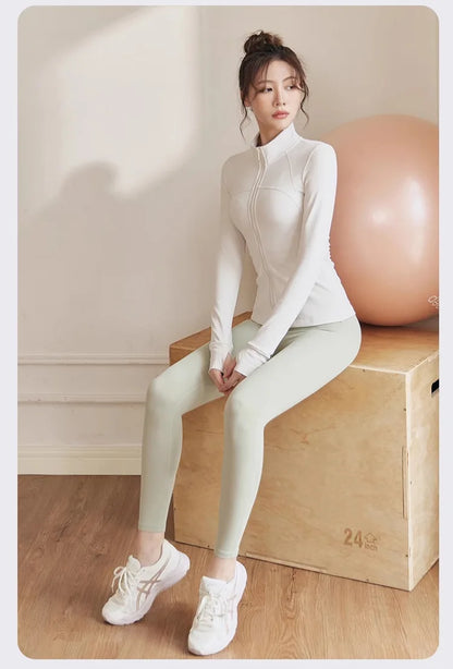 Women's Zip Fitness Long Sleeve Sports Jacket – Quick-Dry Yoga Top & Sunscreen Sportswear